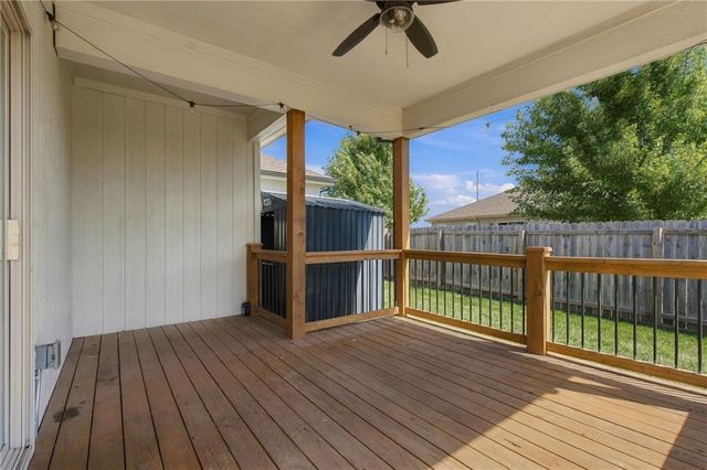 7917 SW 2nd Terrace, Blue Springs, MO 64014