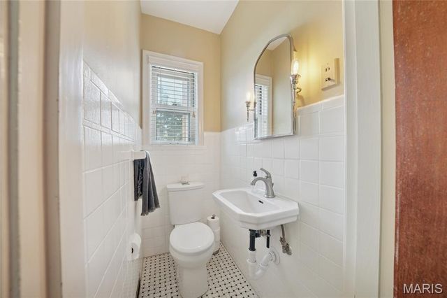 7342 Cornell Avenue, University City, MO 63130