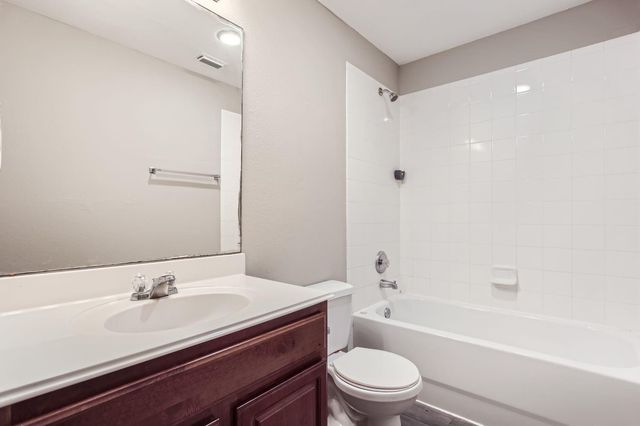11746 Elizabeth Court, Pinehurst, TX 77362