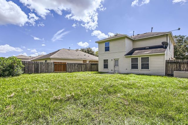11746 Elizabeth Court, Pinehurst, TX 77362