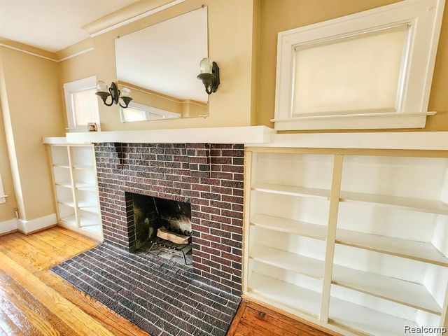 1612 Atkinson Street, Detroit, MI 48206