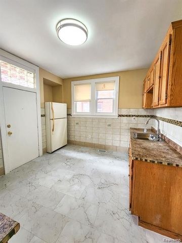 1612 Atkinson Street, Detroit, MI 48206