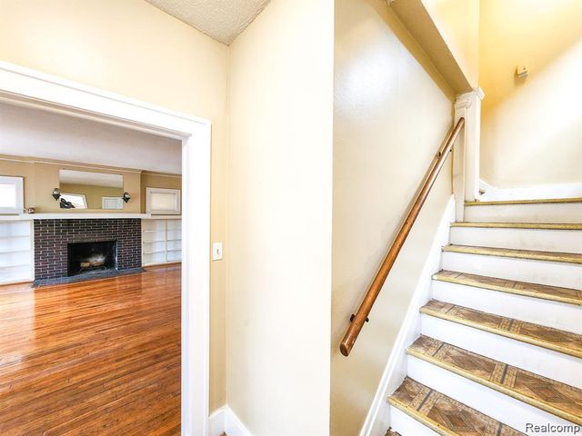 1612 Atkinson Street, Detroit, MI 48206