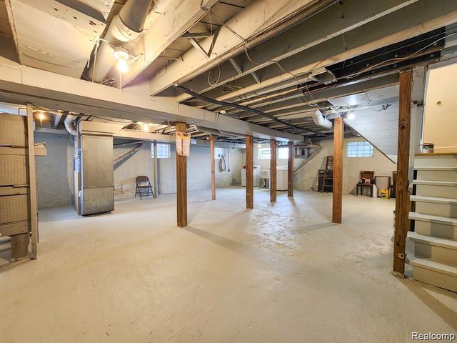 1612 Atkinson Street, Detroit, MI 48206