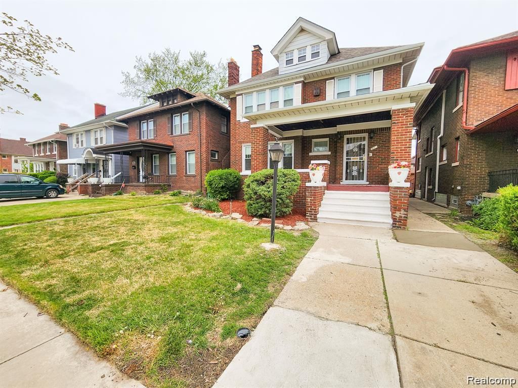 1612 Atkinson Street, Detroit, MI 48206