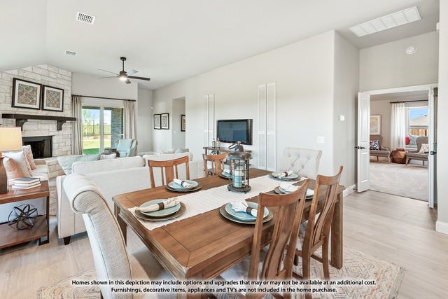 545 Red Maple Road, Waxahachie, TX 75165