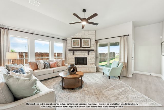 545 Red Maple Road, Waxahachie, TX 75165