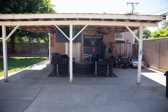 1626 W Yale Avenue, Fresno, CA 93705