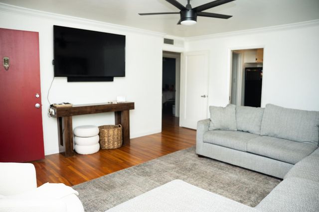 1626 W Yale Avenue, Fresno, CA 93705