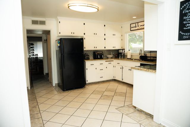 1626 W Yale Avenue, Fresno, CA 93705