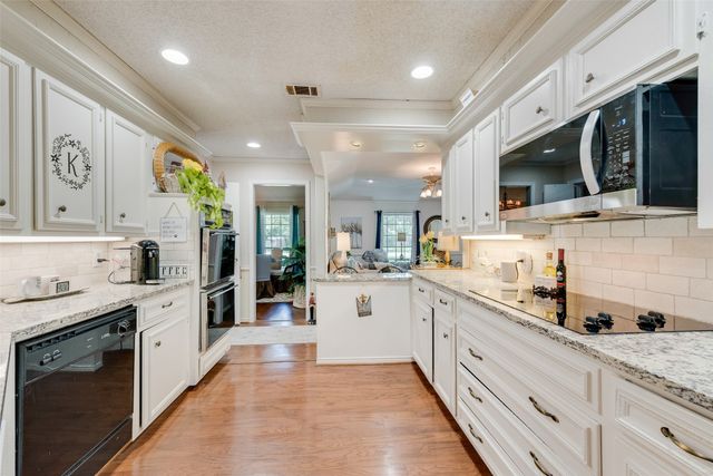 101 Greenway Street, Sunnyvale, TX 75182