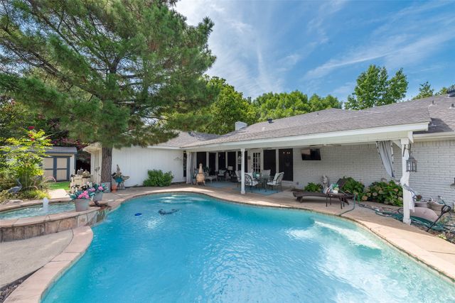 101 Greenway Street, Sunnyvale, TX 75182