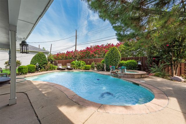101 Greenway Street, Sunnyvale, TX 75182