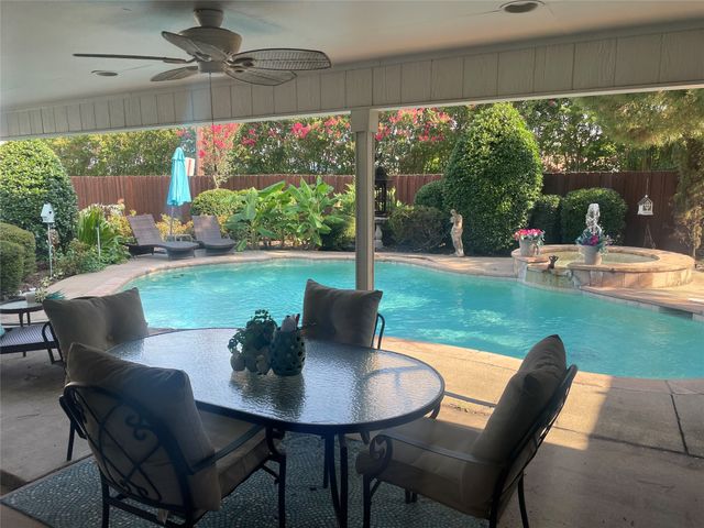 101 Greenway Street, Sunnyvale, TX 75182