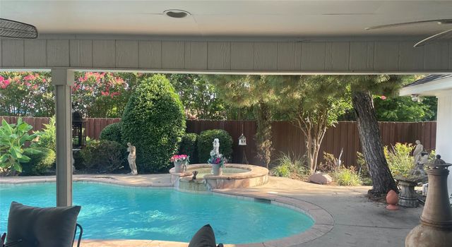 101 Greenway Street, Sunnyvale, TX 75182