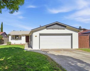 487 Salmon Drive, San Jose, CA 95111