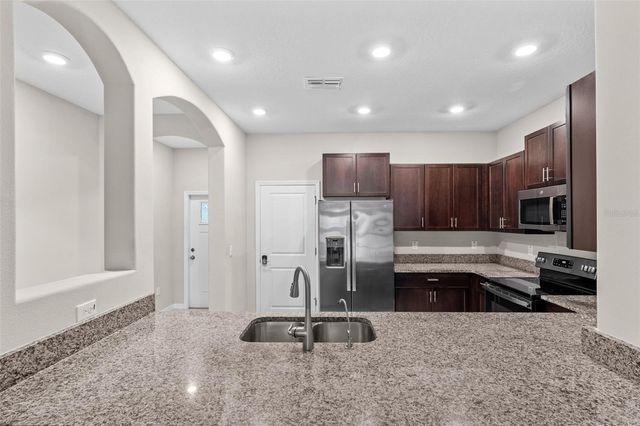 741 ROYAL EMPRESS DRIVE, Ruskin, FL 33570