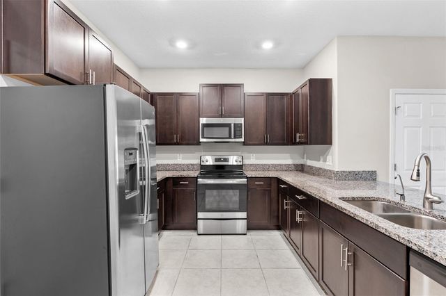 741 ROYAL EMPRESS DRIVE, Ruskin, FL 33570