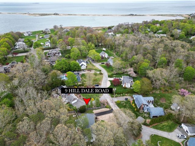9 Hill Dale Rd, Plymouth, MA 02360