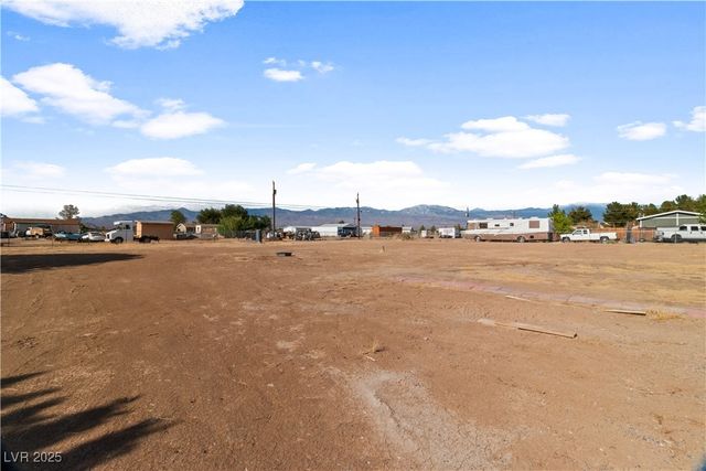 3080 Shadow Mountain Street, Pahrump, NV 89060
