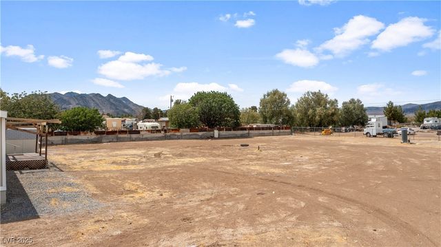 3080 Shadow Mountain Street, Pahrump, NV 89060