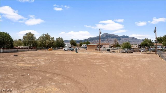 3080 Shadow Mountain Street, Pahrump, NV 89060