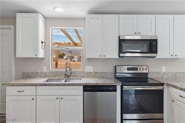 3080 Shadow Mountain Street, Pahrump, NV 89060