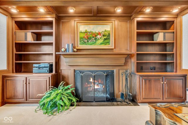 824 Wedgewood Lane, Carmel, IN 46033