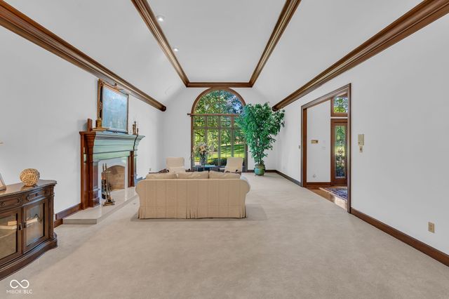 824 Wedgewood Lane, Carmel, IN 46033