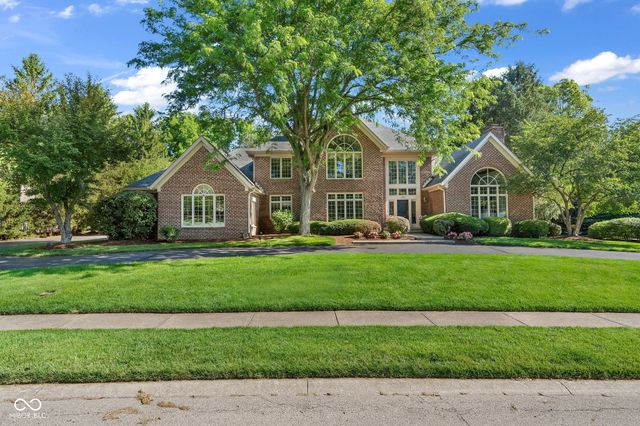 824 Wedgewood Lane, Carmel, IN 46033