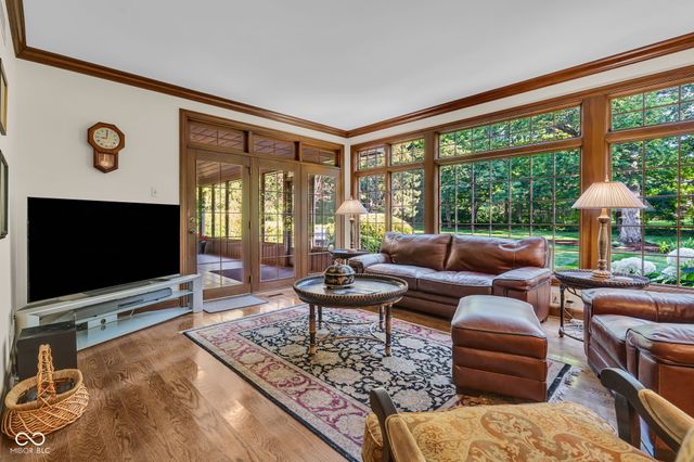 824 Wedgewood Lane, Carmel, IN 46033