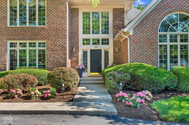 824 Wedgewood Lane, Carmel, IN 46033