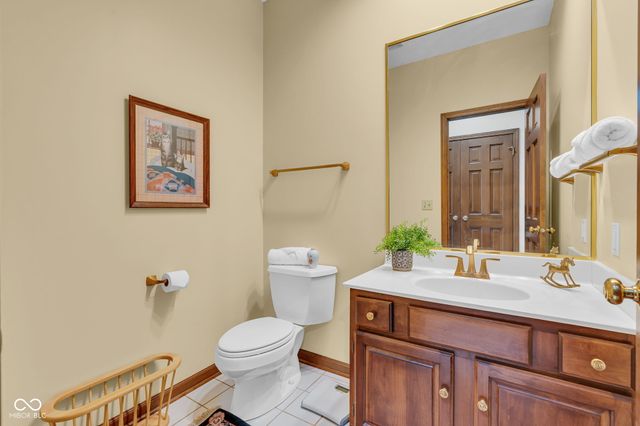 824 Wedgewood Lane, Carmel, IN 46033