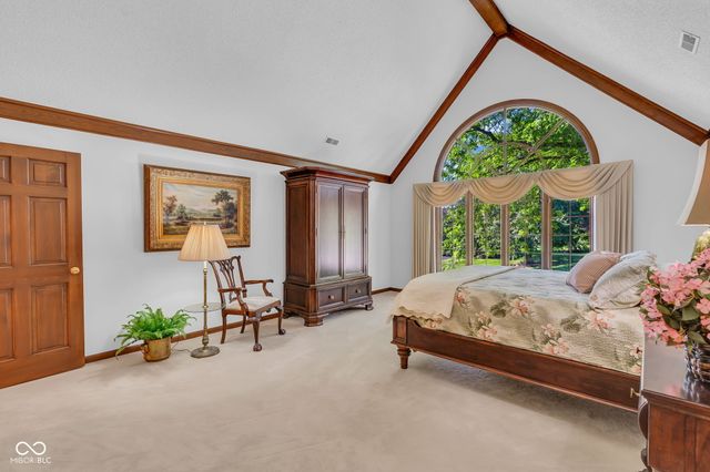 824 Wedgewood Lane, Carmel, IN 46033