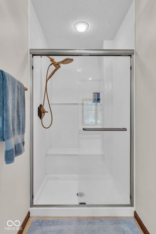 824 Wedgewood Lane, Carmel, IN 46033