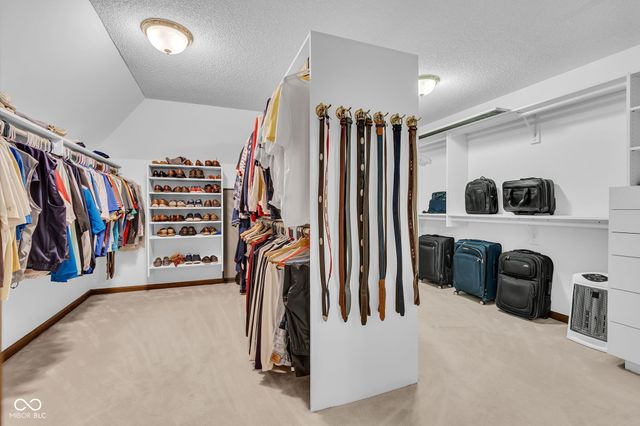 824 Wedgewood Lane, Carmel, IN 46033