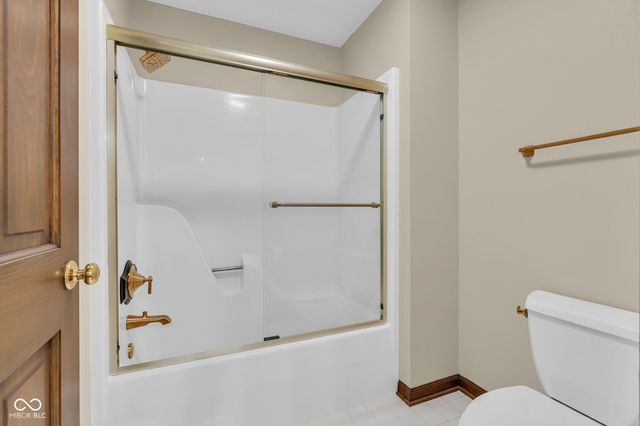 824 Wedgewood Lane, Carmel, IN 46033