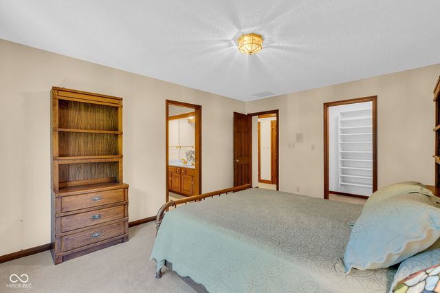 824 Wedgewood Lane, Carmel, IN 46033