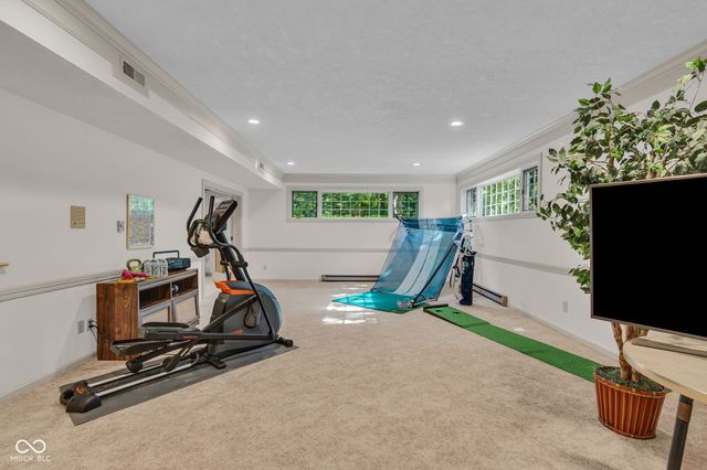 824 Wedgewood Lane, Carmel, IN 46033