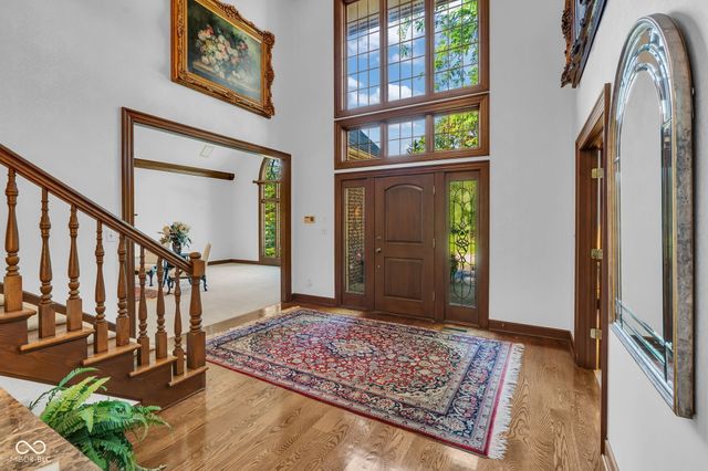 824 Wedgewood Lane, Carmel, IN 46033