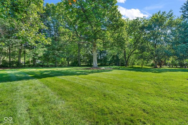 824 Wedgewood Lane, Carmel, IN 46033