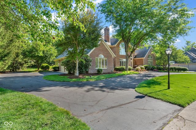 824 Wedgewood Lane, Carmel, IN 46033