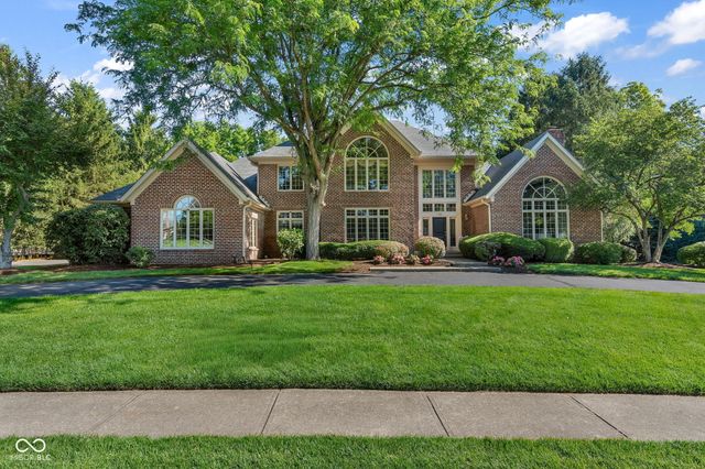 824 Wedgewood Lane, Carmel, IN 46033