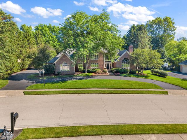 824 Wedgewood Lane, Carmel, IN 46033
