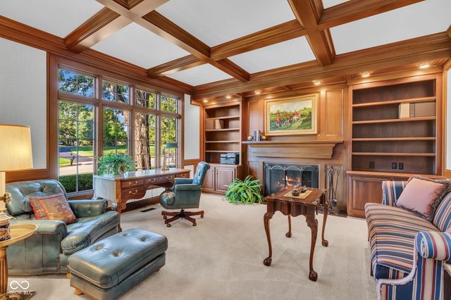 824 Wedgewood Lane, Carmel, IN 46033