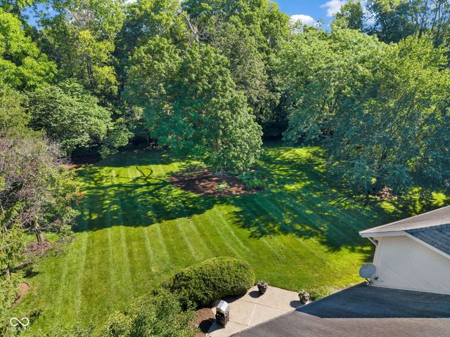 824 Wedgewood Lane, Carmel, IN 46033