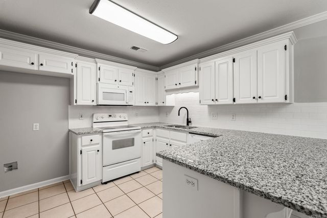 1312 High Meadow, Jacksonville, AR 72076