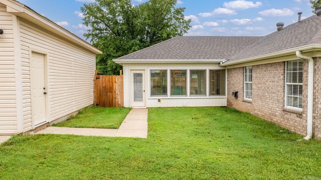 1312 High Meadow, Jacksonville, AR 72076