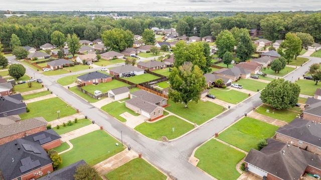 1312 High Meadow, Jacksonville, AR 72076