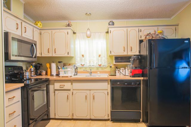 14 Jacaranda Lane, Port St. Lucie, FL 34952